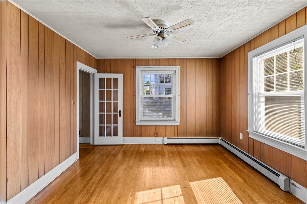 38 Farnham Street Fall River, MA 02720 - Photo 11 of 30 Gallery Image 11