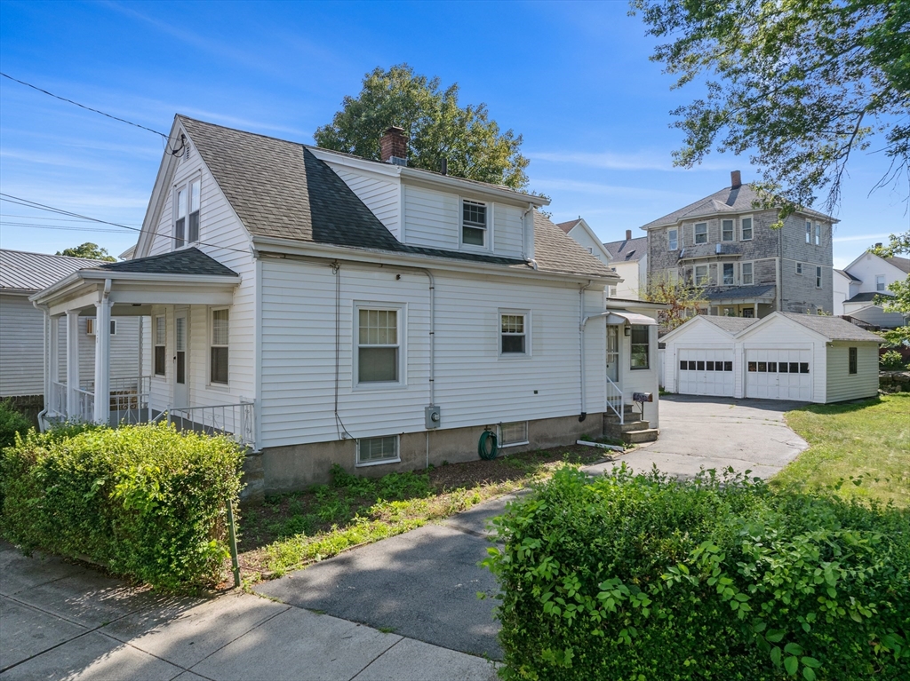 38 Farnham Street Fall River, MA 02720 - Photo 2 of 30 Gallery Image 2