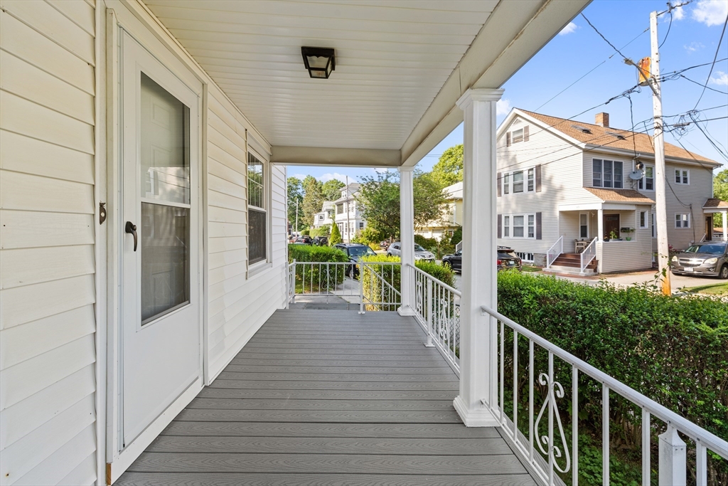 38 Farnham Street Fall River, MA 02720 - Photo 8 of 30 Gallery Image 8