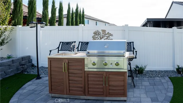 $830,000 | 2411 Huron Road, Rialto, CA 92377