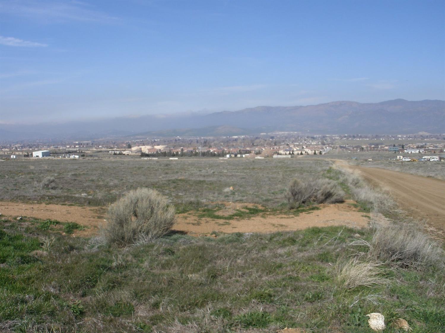 0 Mohawk Tehachapi, CA 93561 - Photo 11 of 14 Gallery Image 11
