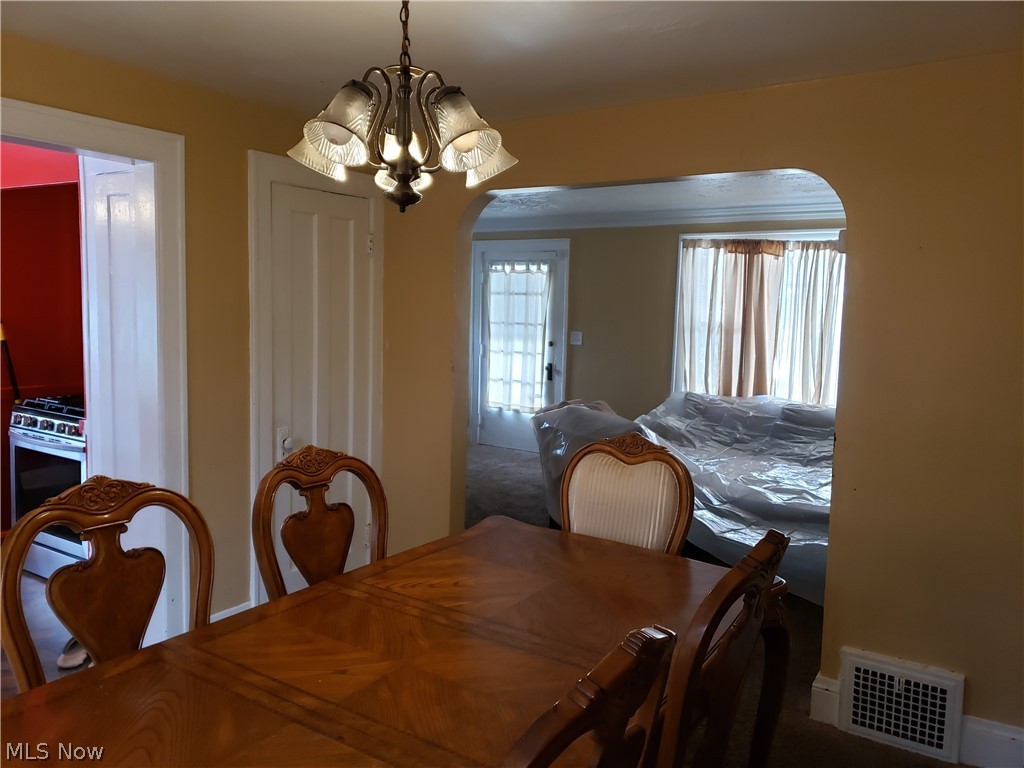 17822 Brazil Road Cleveland, OH 44119 - Photo 7 of 27 Gallery Image 7