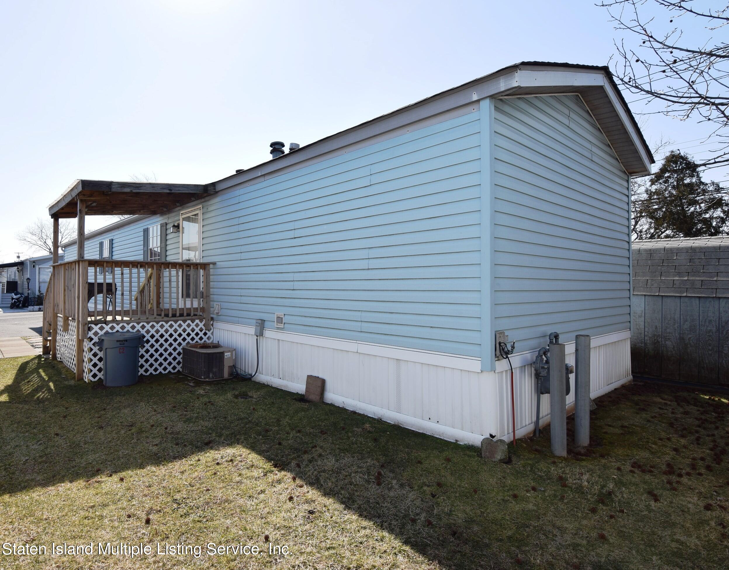 2701 Goethals Road North, Unit C2 Staten Island, NY 10303 - Photo 3 of 20 (3) BACK AND SIDE