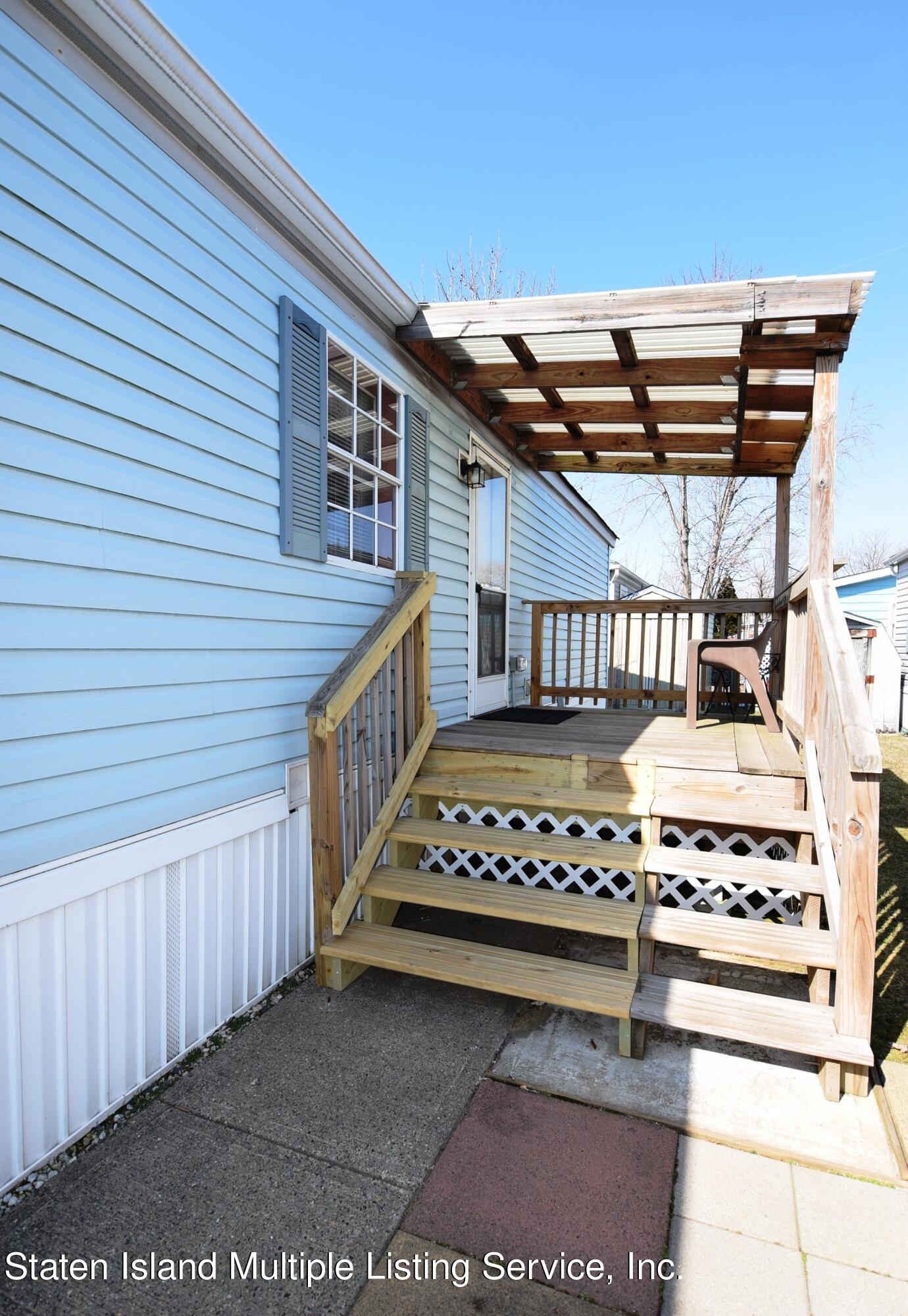 2701 Goethals Road North, Unit C2 Staten Island, NY 10303 - Photo 5 of 20 (5) MAIN SIDE ENTRY