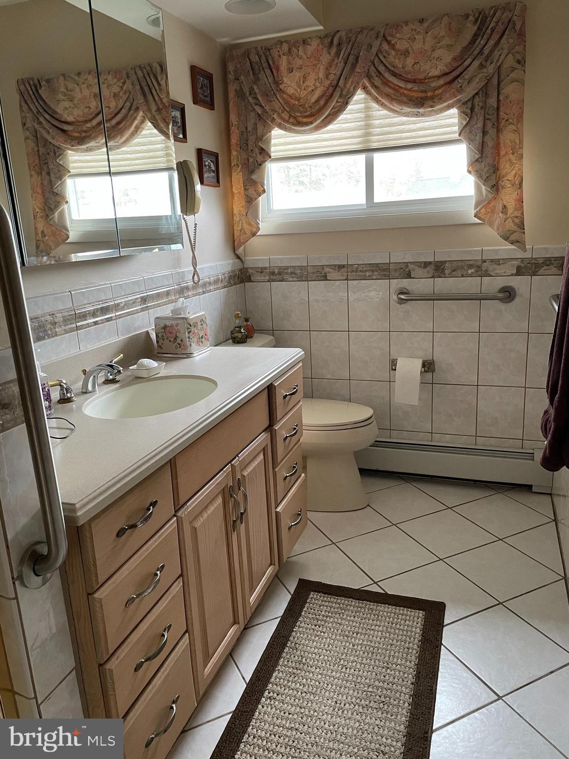63 Fallenrock Road Levittown, PA 19056 - Photo 33 of 49