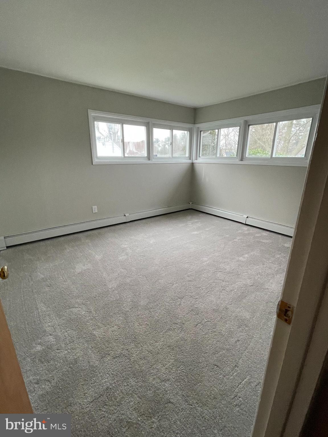 63 Fallenrock Road Levittown, PA 19056 - Photo 38 of 49