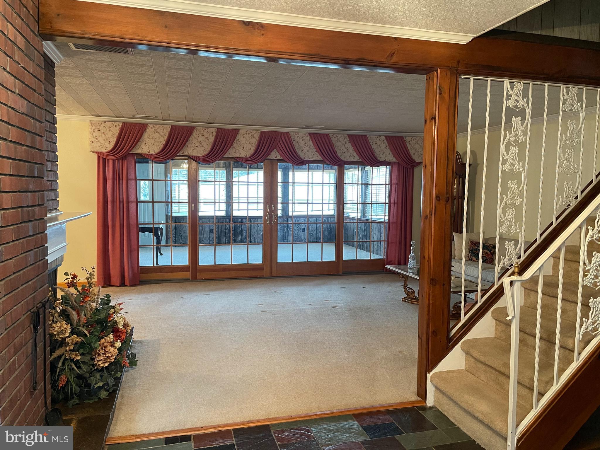 63 Fallenrock Road Levittown, PA 19056 - Photo 8 of 49