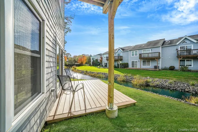 $615,000 | 113 Lakebridge Drive North, Kings Park, NY 11754