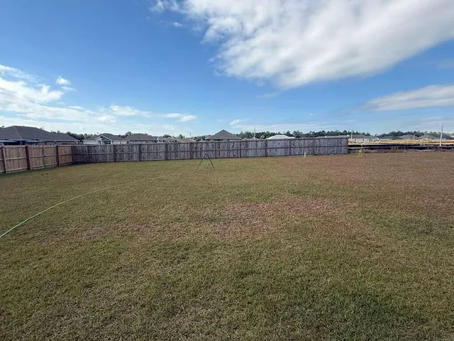 $2,000 | 5509 Silverbell Drive, Milton, FL 32583