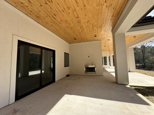 875 Lonestar Road Huntsville, TX 77340 - Photo 4 of 24 a view of a porch