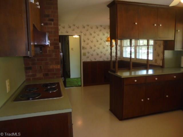 8907 Royclift Road Colfax, NC 27235 - Photo 14 of 25 Gallery Image 14