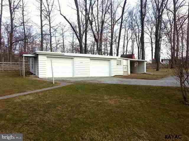 2174 Black Rock Road Hanover, PA 17331 - Photo 3 of 11