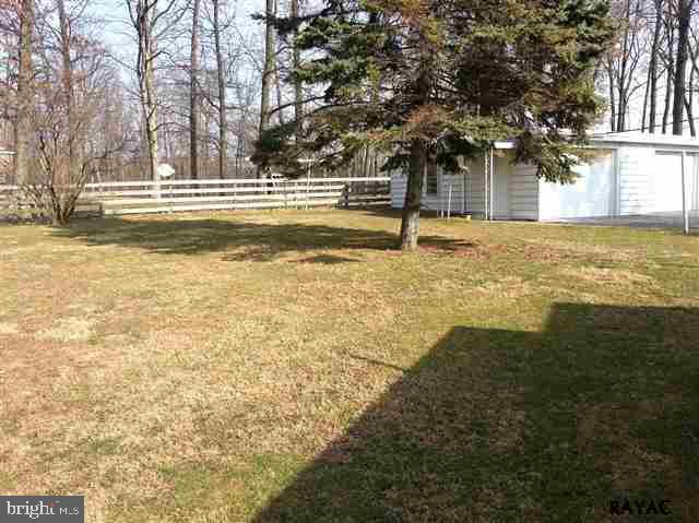 2174 Black Rock Road Hanover, PA 17331 - Photo 4 of 11