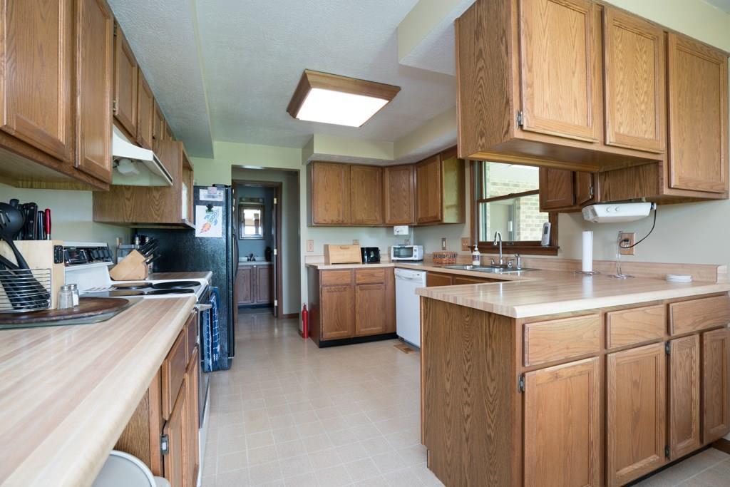 4637 Broadway Road Springfield, OH 45502 - Photo 7 of 22 Gallery Image 7