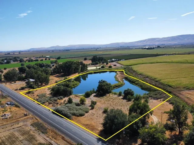 $165,000 | Nna Fort Road, Unit FORT RD/LATERAL B RD WAPATO, Wapato, WA 98951