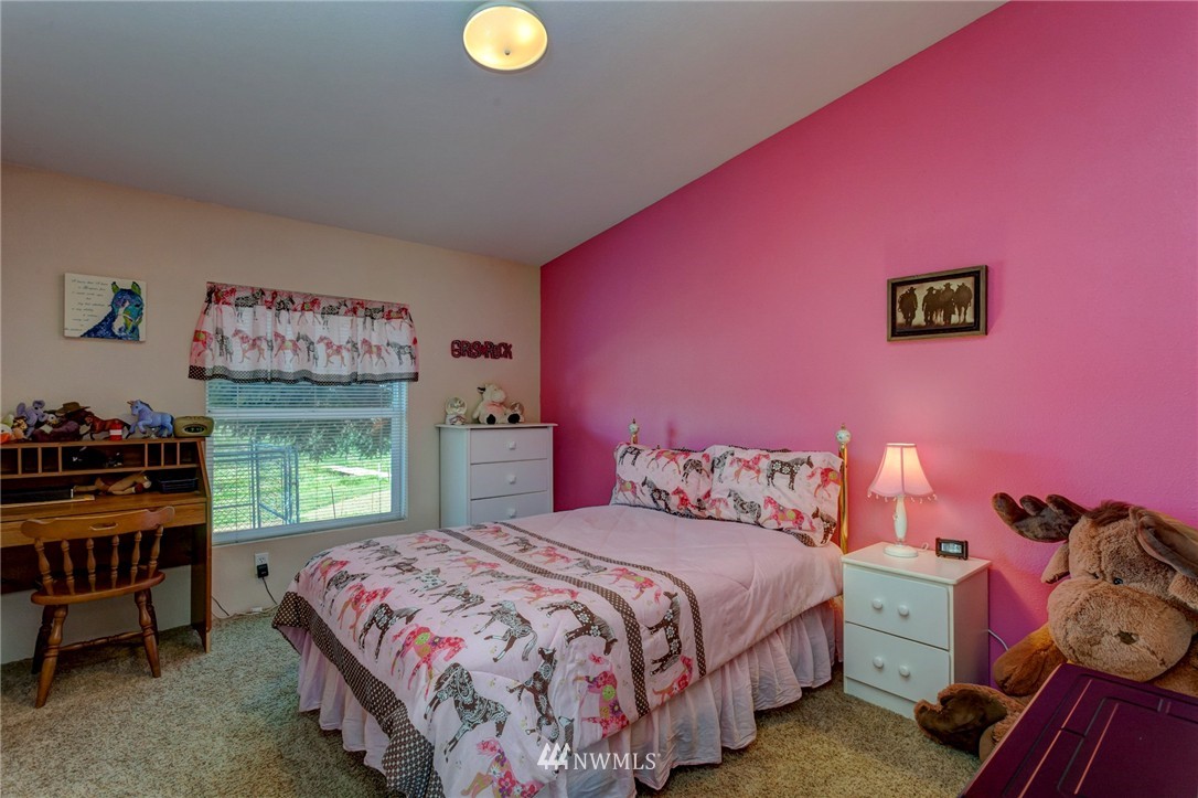 2740 East Badger Road Everson, WA 98247 - Photo 14 of 22 Gallery Image 14