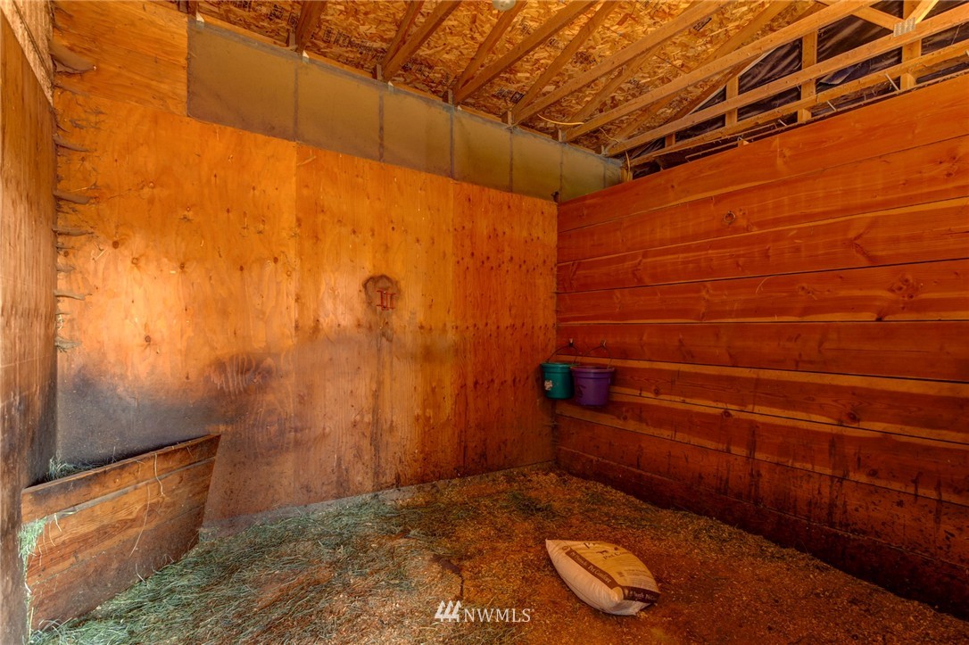 2740 East Badger Road Everson, WA 98247 - Photo 17 of 22 Gallery Image 17