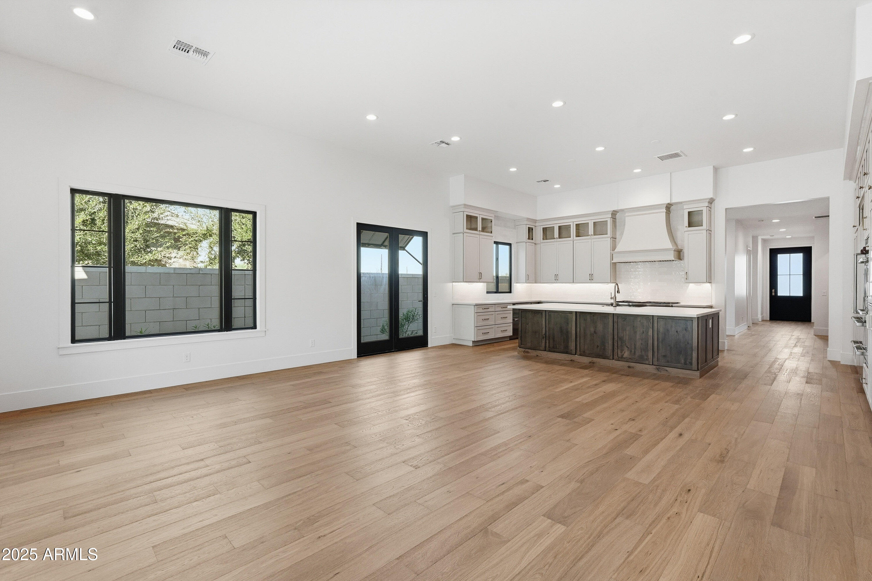 3326 South Stuart Court Gilbert, AZ 85297 - Photo 19 of 88 ListerPros-7