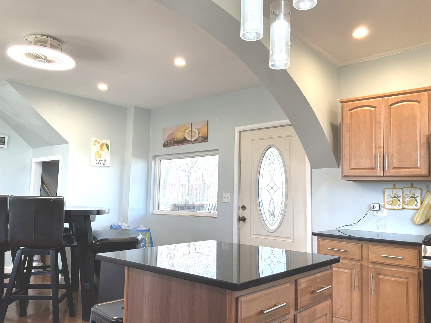 307 Mills Road Joliet, IL 60433 - Photo 6 of 44
