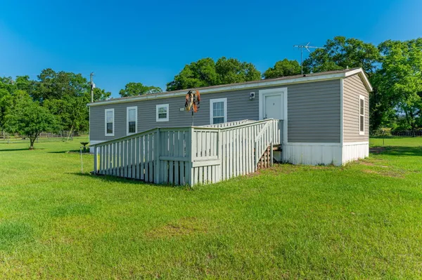 $1,100 | 2295 Bermuda Lane, Ponce de Leon, FL 32455
