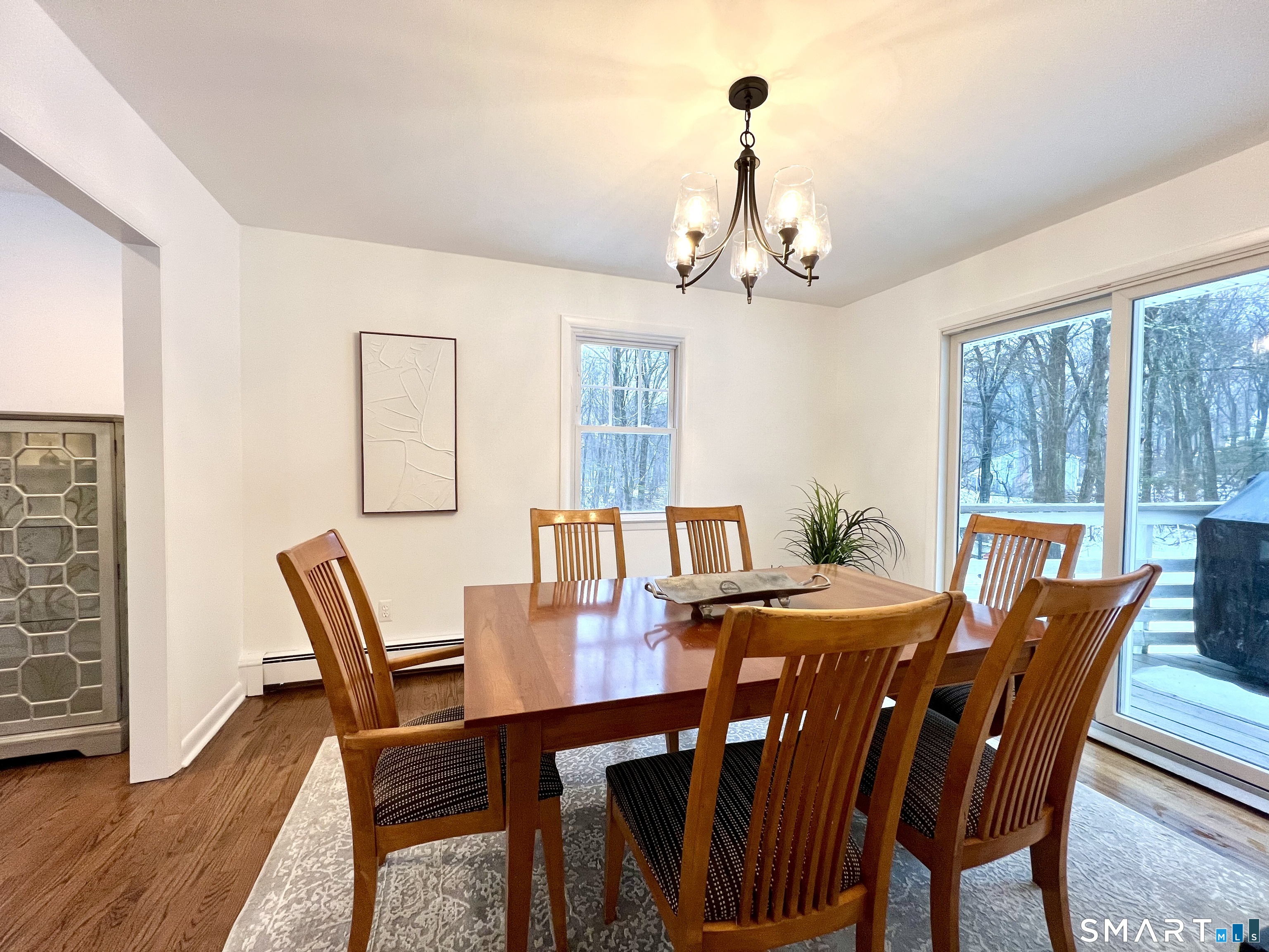 221 Catalpa Road Wilton, CT 06897 - Photo 10 of 39