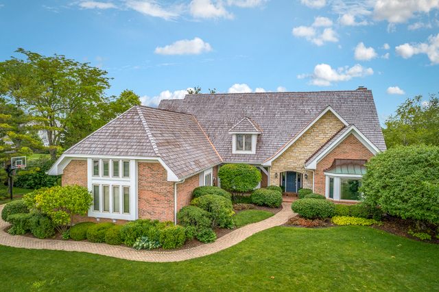 1326 Brandywine Road Libertyville, IL 60048 - Photo 1 of 49