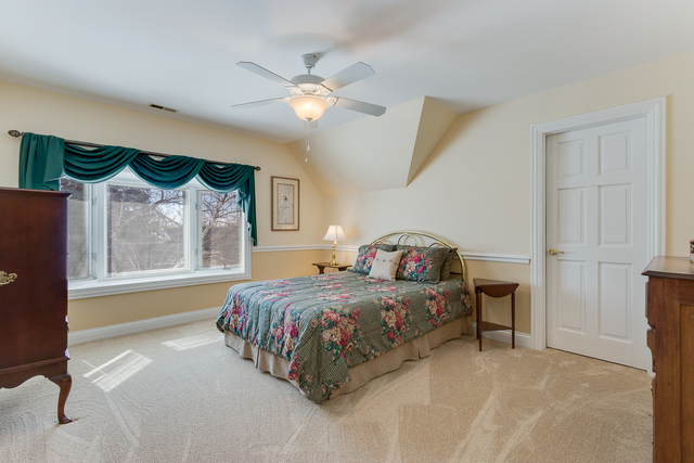 1326 Brandywine Road Libertyville, IL 60048 - Photo 23 of 49