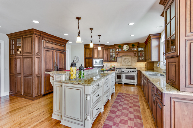 1326 Brandywine Road Libertyville, IL 60048 - Photo 7 of 49