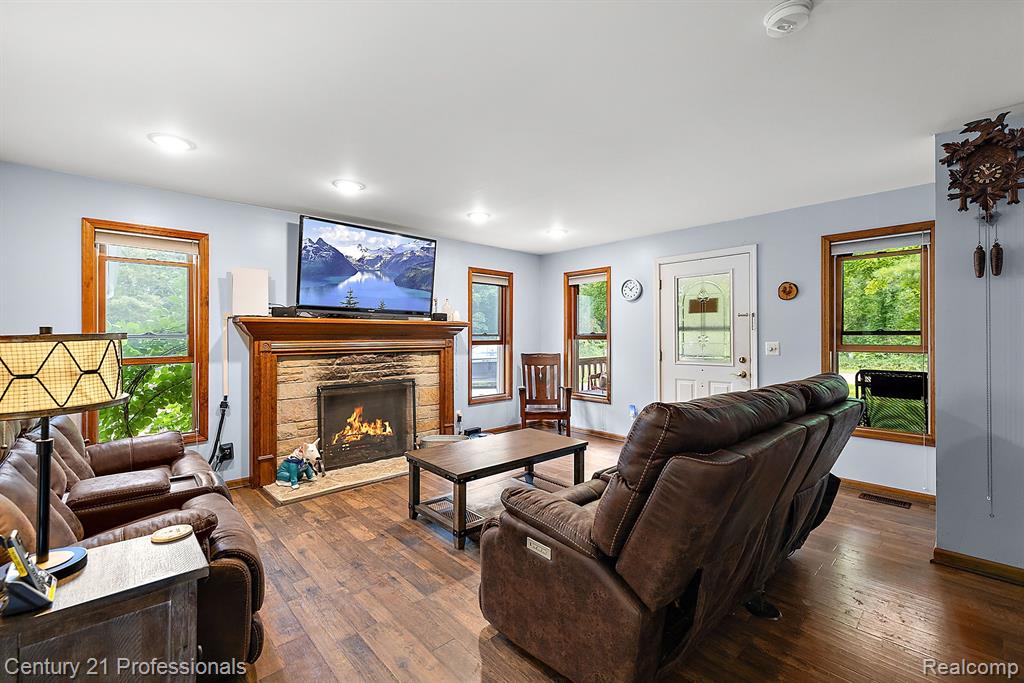 14160 Fagan Road Holly, MI 48442 - Photo 10 of 92