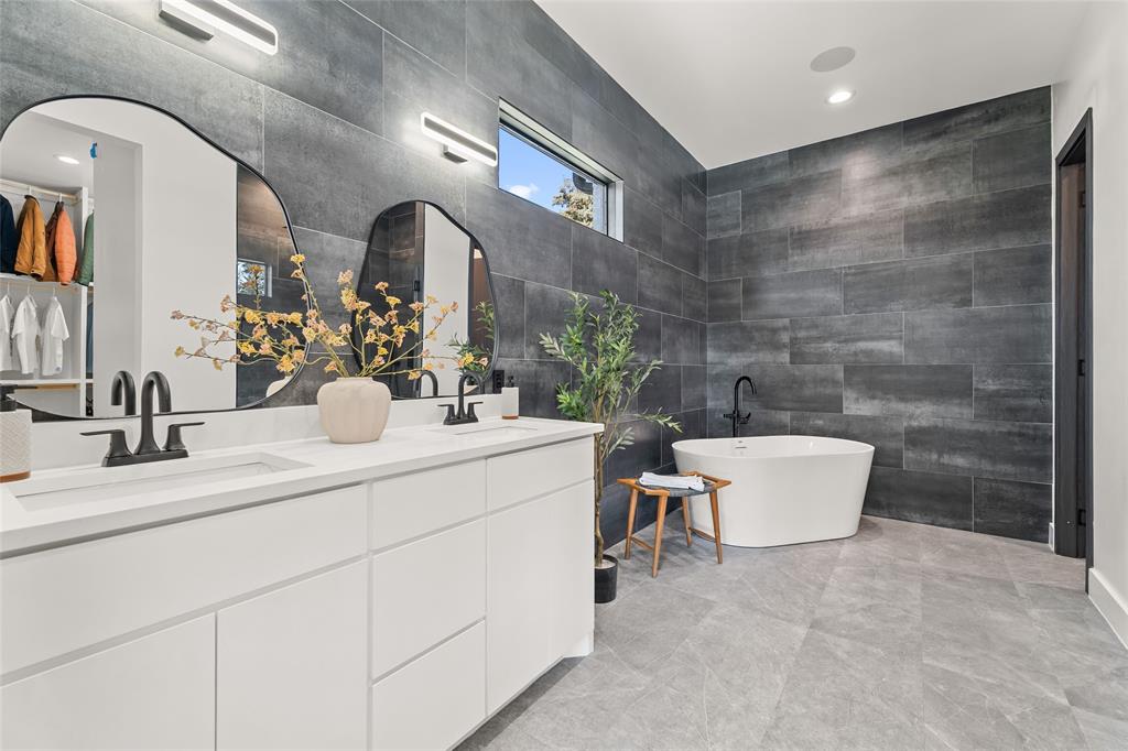 5020 Montgomery Road Midlothian, TX 76065 - Photo 23 of 40