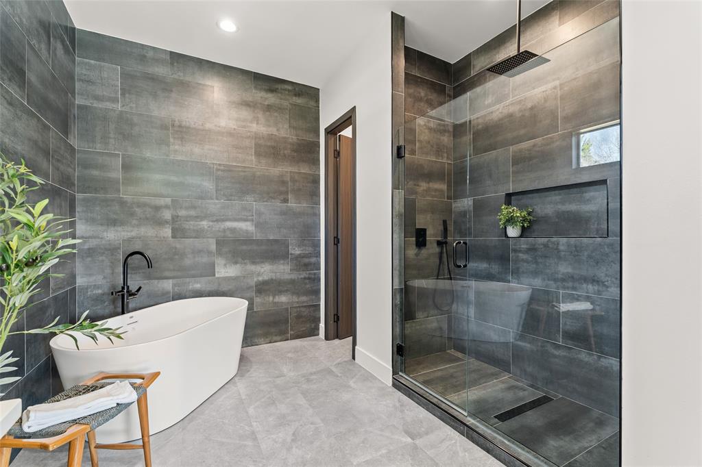 5020 Montgomery Road Midlothian, TX 76065 - Photo 24 of 40