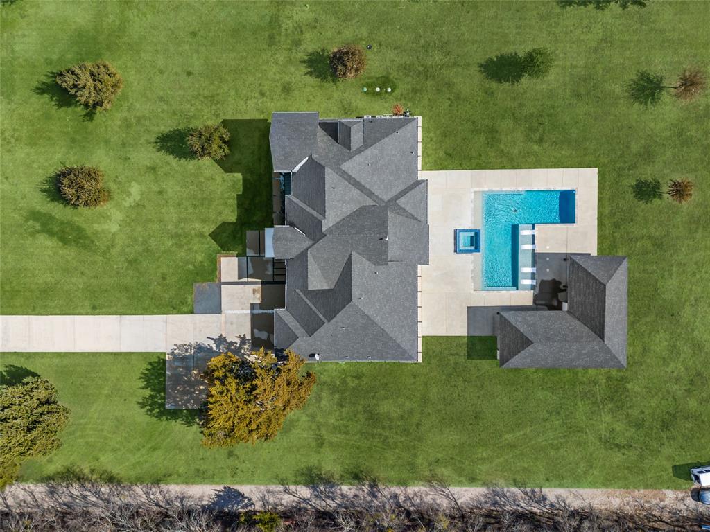 5020 Montgomery Road Midlothian, TX 76065 - Photo 5 of 40