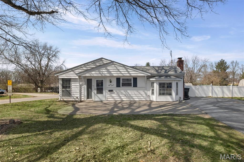 1416 Wabash Avenue Belleville, IL 62220 - Photo 1 of 25