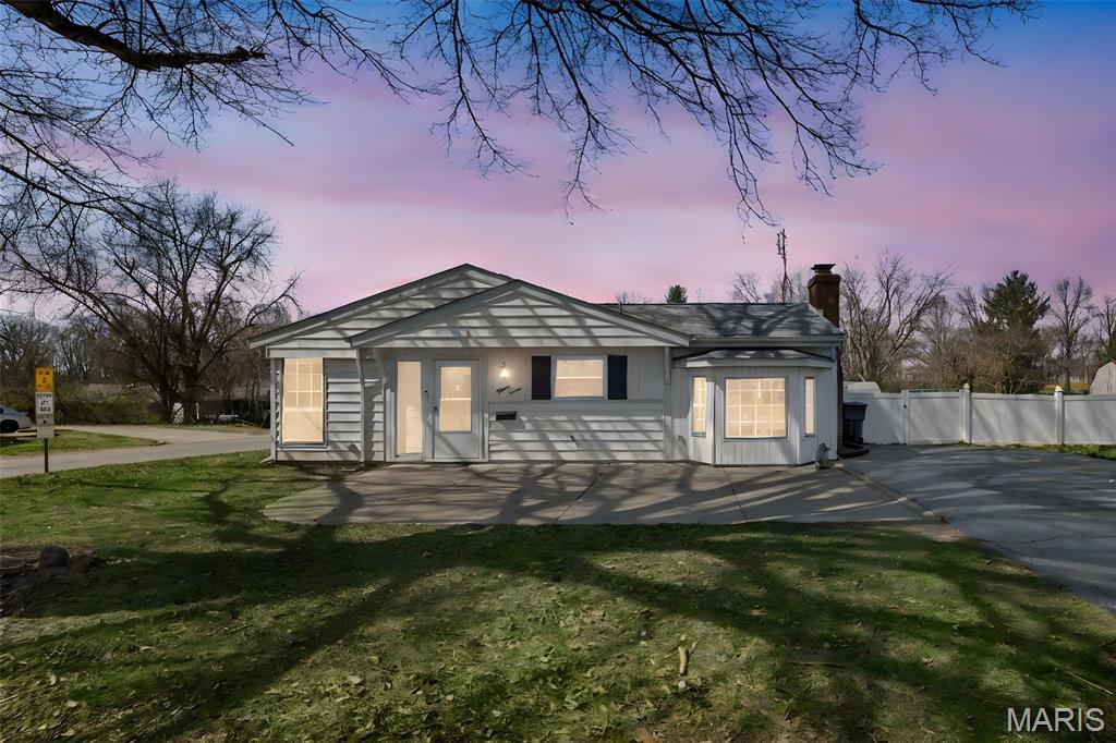 1416 Wabash Avenue Belleville, IL 62220 - Photo 3 of 25