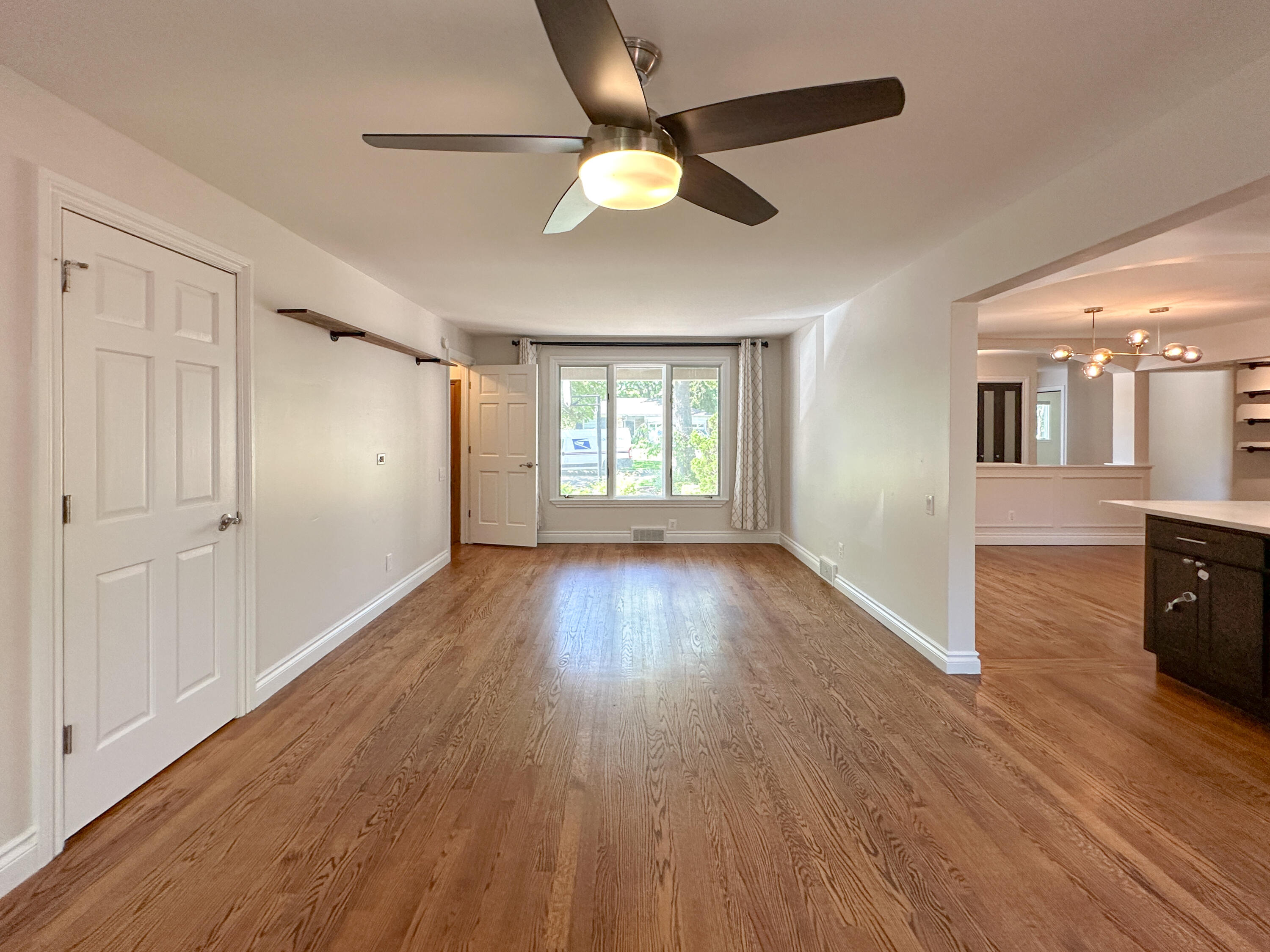 21203 River Road Grosse Pointe, MI 48236 - Photo 11 of 35 IMG_0594