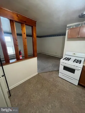 a view of utility room