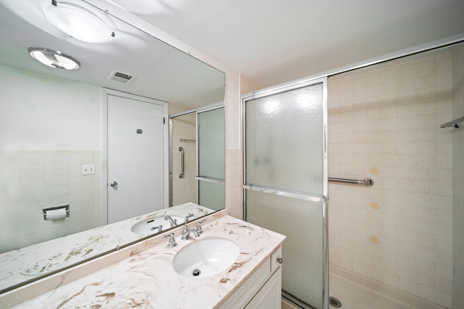 701 Ridge Road, Unit 2A Wilmette, IL 60091 - Photo 10 of 14