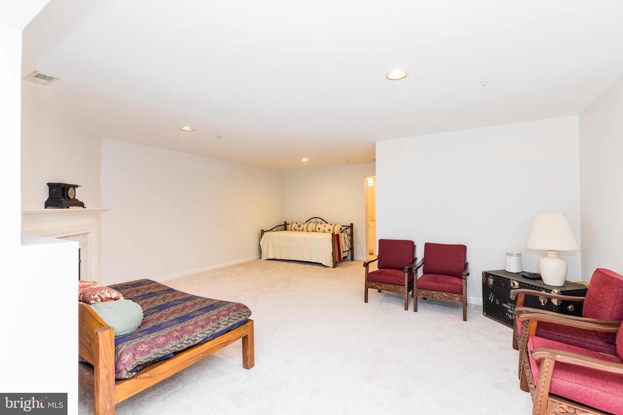 232 Night Haven Court Edgewater, MD 21037 - Photo 20 of 39 a living room with furniture