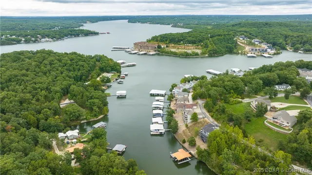 $179,900 | Lot 6 Galahad Lane, Camdenton, MO 65020