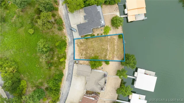 $179,900 | Lot 6 Galahad Lane, Camdenton, MO 65020