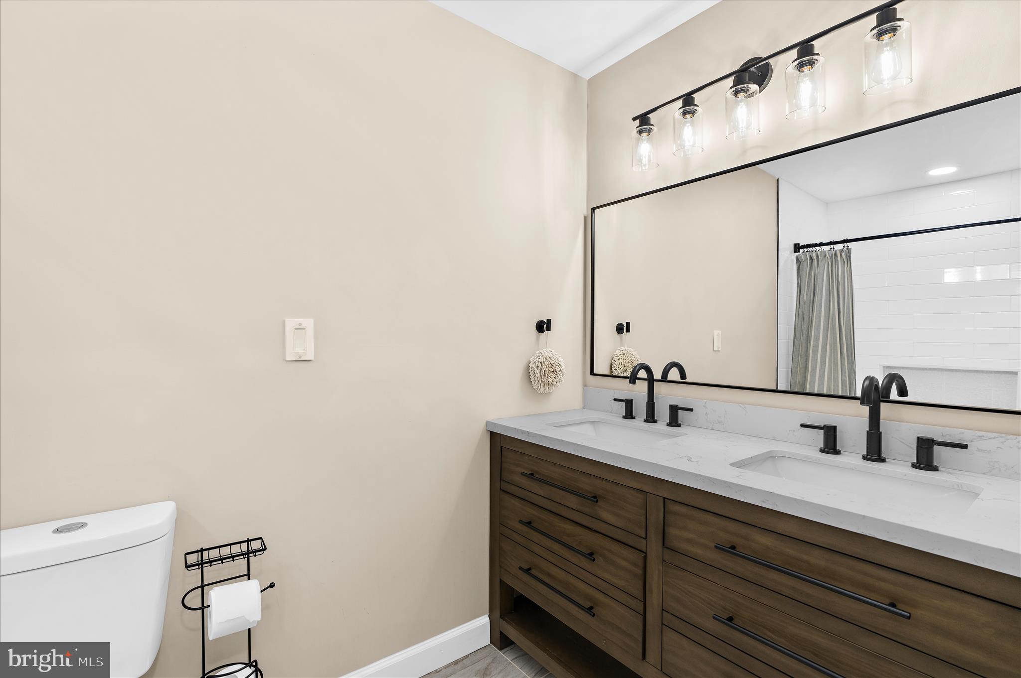 748 Evergreen Road Severn, MD 21144 - Photo 17 of 39