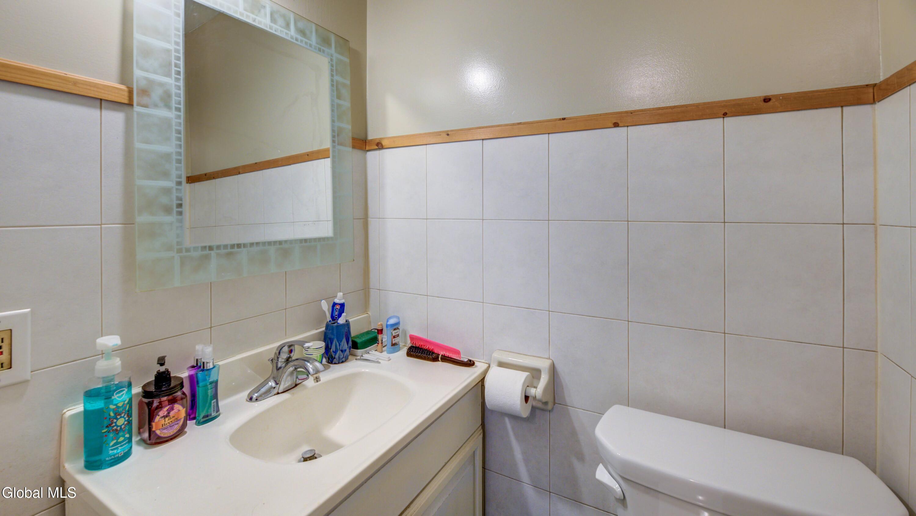 111 Seven Hills Road Northville, NY 12134 - Photo 14 of 76 111 Seven Hills Rd-14