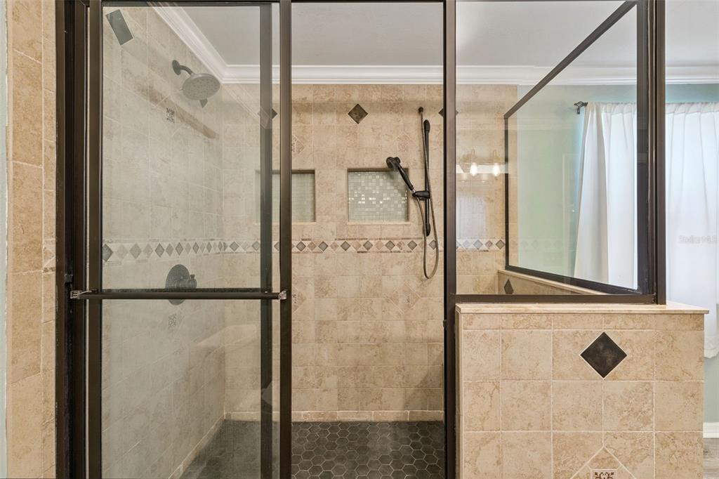 2510 Homeland Street Orlando, FL 32806 - Photo 21 of 33