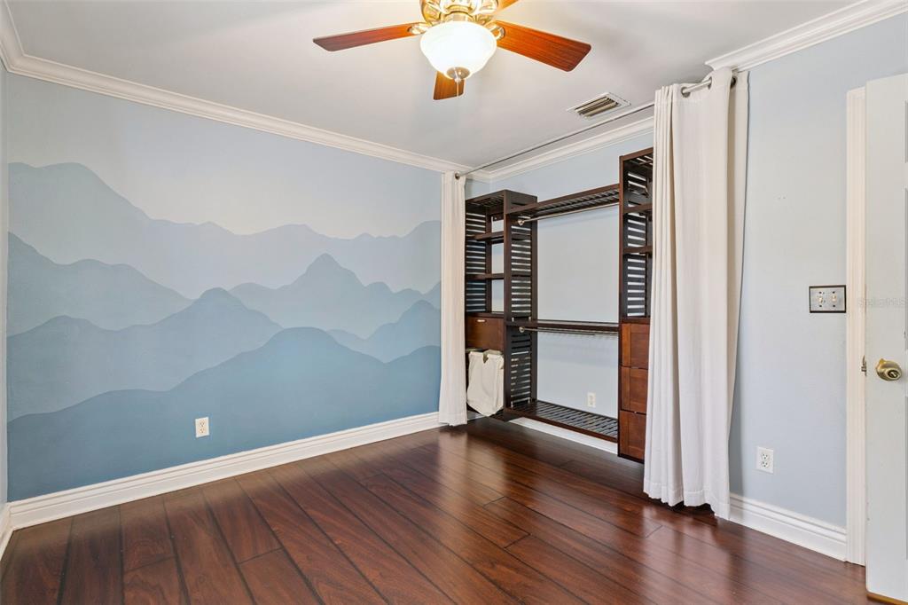 2510 Homeland Street Orlando, FL 32806 - Photo 23 of 33