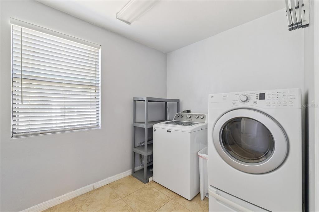 2510 Homeland Street Orlando, FL 32806 - Photo 27 of 33