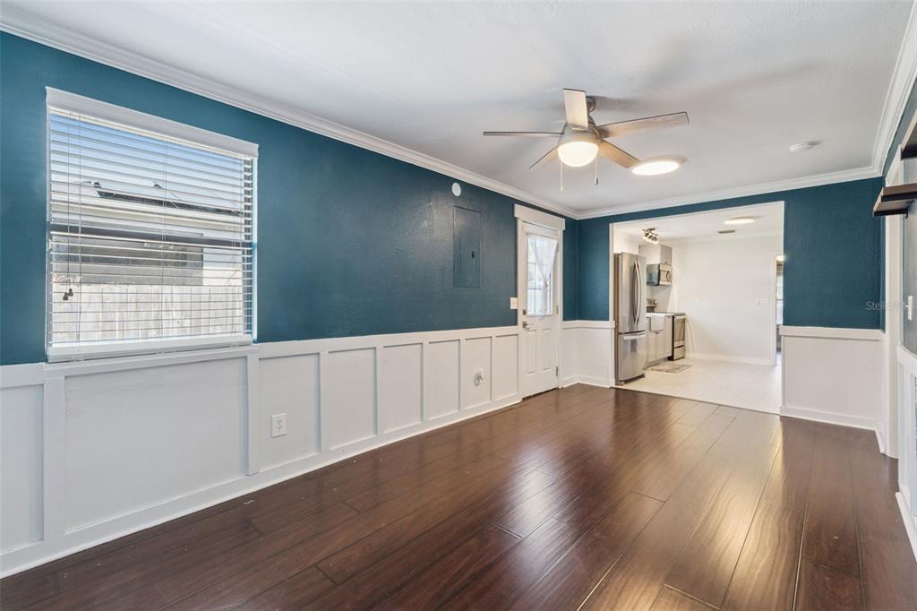 2510 Homeland Street Orlando, FL 32806 - Photo 5 of 33