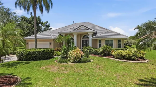 $1,049,000 | 7501 Eaton Court, University Park, FL 34201