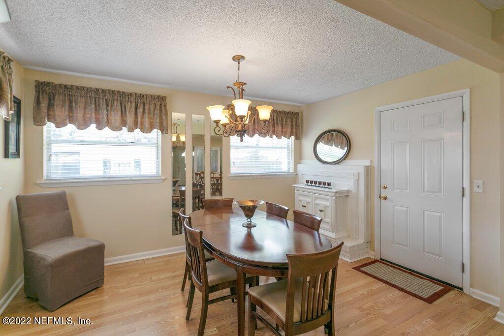 2828 Adele Road Jacksonville, FL 32216 - Photo 17 of 42 Dining Room View 3