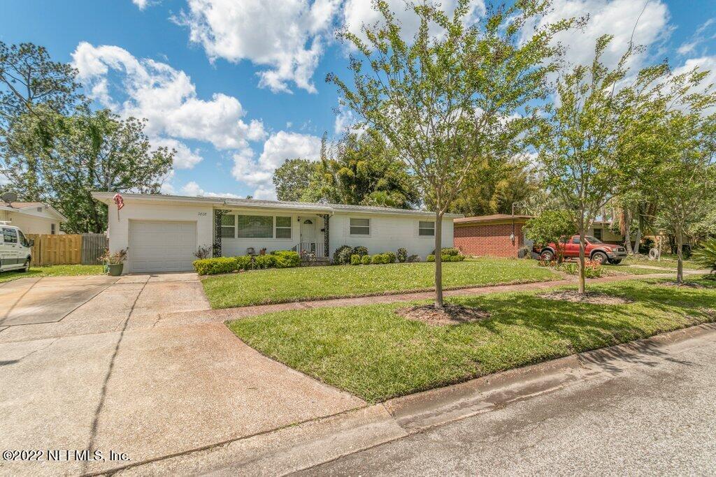 2828 Adele Road Jacksonville, FL 32216 - Photo 2 of 42 Front View 2