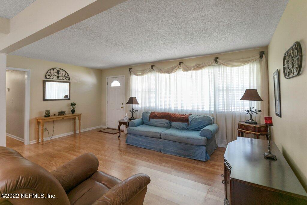 2828 Adele Road Jacksonville, FL 32216 - Photo 8 of 42 Living Room View 2